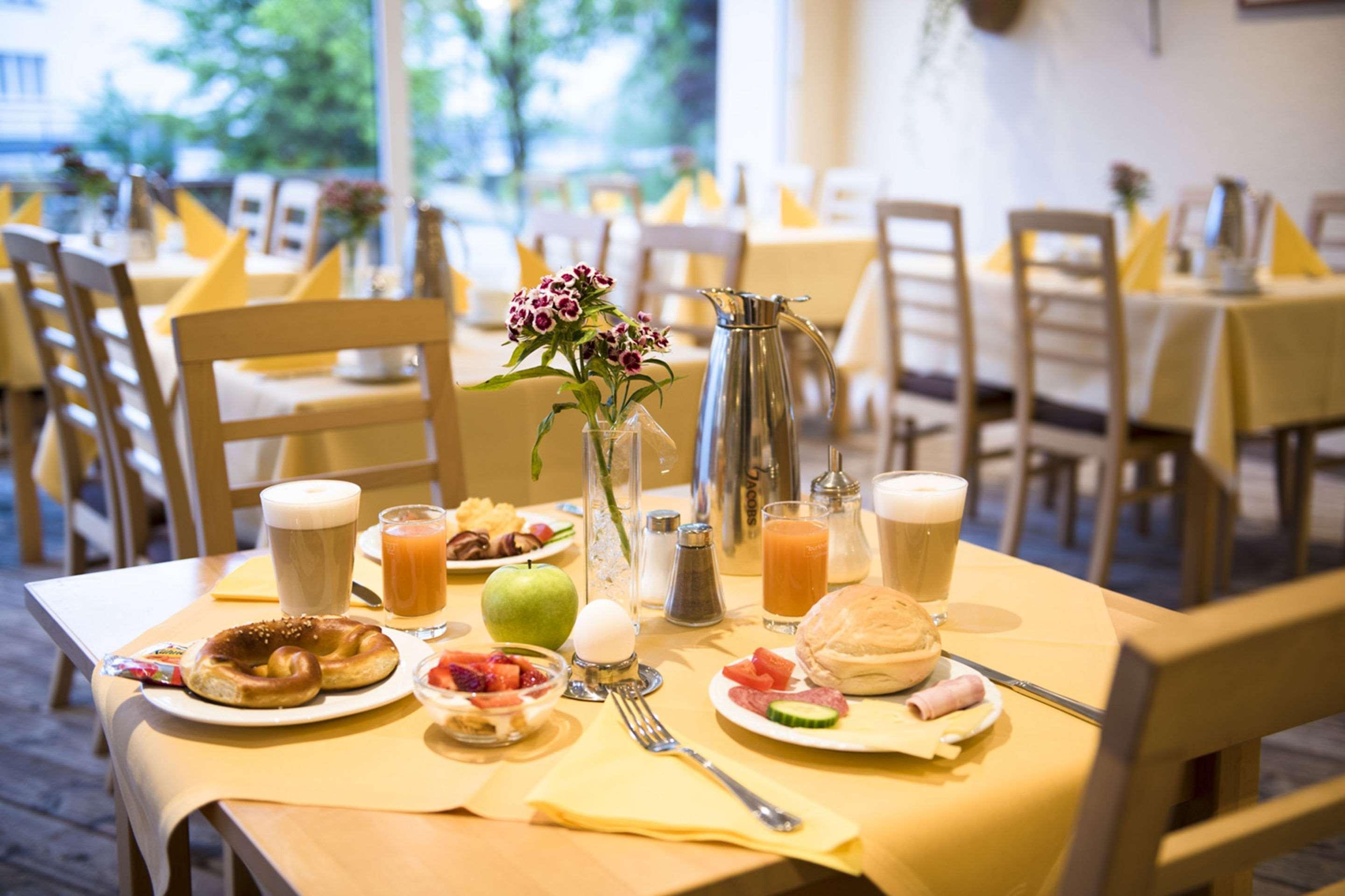 Comfort Hotel Ulm/Блауштайн Экстерьер фото